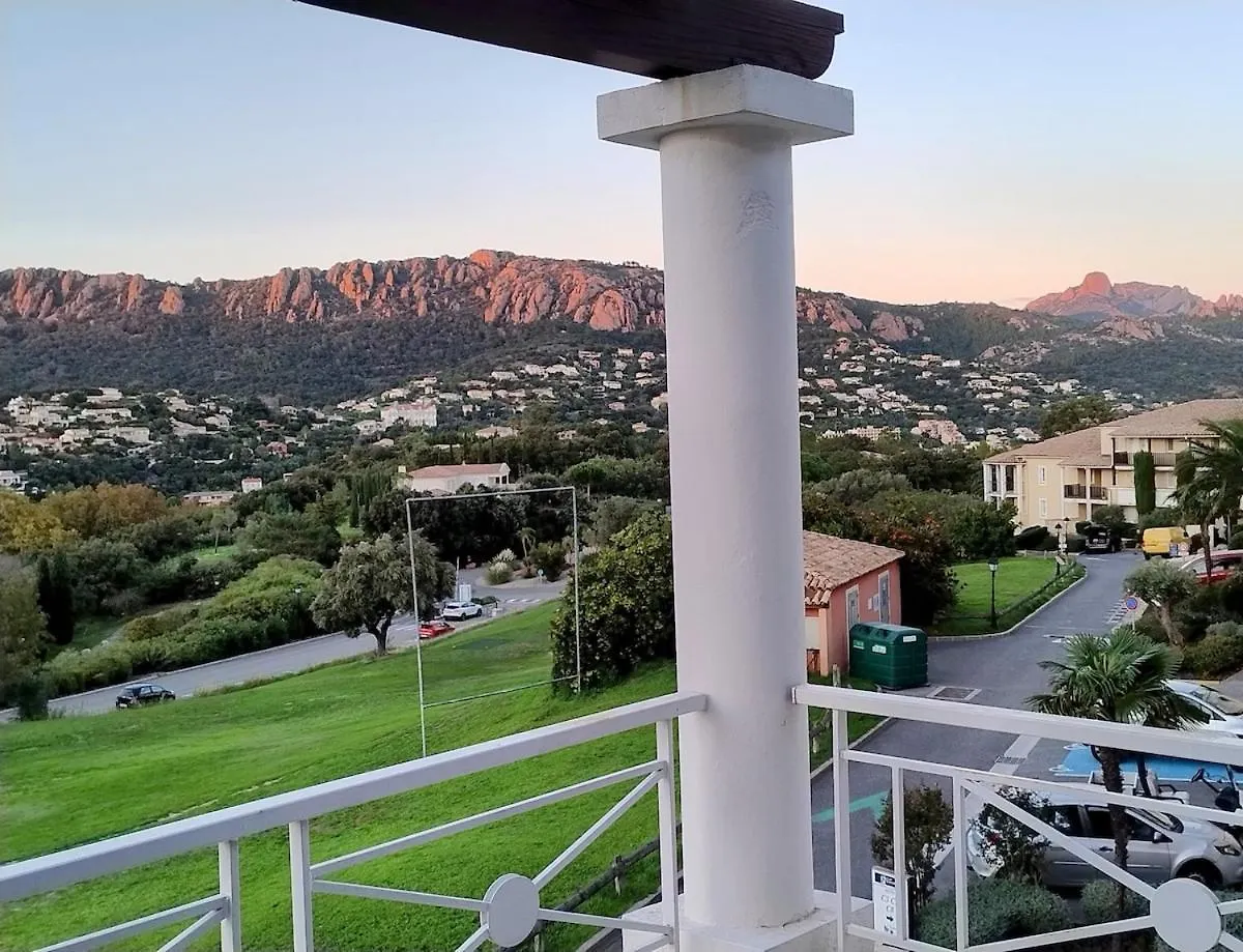 Heart Of Holiday Village, Near Beach, Wifi, Parking Saint-Raphael